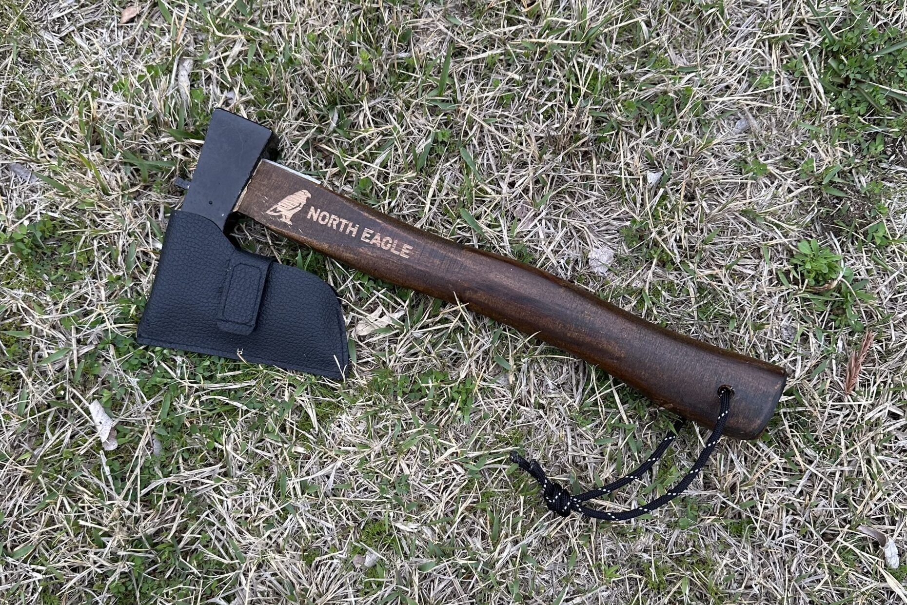 Wood handle AXE 2