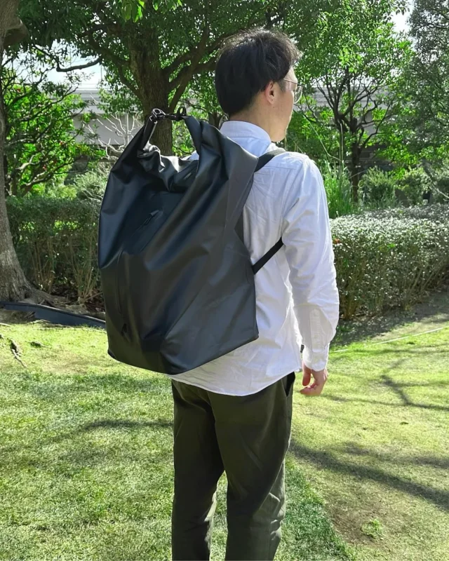 .

⚡️裏技！⚡️

ぶっこみバッグのリュック🎒づかい

キャリーカートに固定するための背面ベルト、
上下に留めると、なんと簡易バックパックに変身！🍃🦝

両手が空くので、運べる荷物の容量がぐん⤴︎と上がります
ぜひお試しください！

#northeagle #ノースイーグル #キャンプ #キャンプ飯 #キャンプギア #アウトドア #アウトドア好き #アウトドア好きな人と繋がりたい #ノースイーグルテント #テント #焚火 #焚火台 #焚火が好き #焚き火 #コスパ #コスパアウトドアギア #ファミリーキャンプ #ソロキャン #ソロキャンプ #グランピング　#デイキャンプ #北海道 #北海道企業 #北海道が好き #アウトドア用品 #キャンプ道具 #キャンプ用品 #アウトドア用品 #キャンプギア#キャリーカート#スタッフバッグ