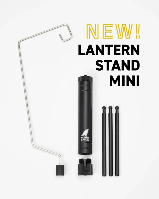 .

テーブル周りを明るく照らす💡
【 ランタンスタンドミニ 】

卓上で使える、コンパクトなミニスタンド
小回りがきいて、手元をしっかり照らせます🦅✨

脚は本体にすっきり収納できて、持ち運びもスマート

フックは取り外し可能で、
1/4インチネジ式ランタンの取り付けにも対応👀‼️

ランタンの使い方が広がる、
便利なプラスアイテムです👍

ーーーーーーーーーーーーーーーーーーーーー

2026年新商品 
NE70001 ランタンスタンドミニ ￥2,200（税込）

●小回りがきく卓上タイプ

●脚が本体に収まり収納コンパクト

ーーーーーーーーーーーーーーーーーーーーー

#northeagle #ノースイーグル #キャンプ #キャンプ飯 #キャンプギア #アウトドア #アウトドア好き #アウトドア好きな人と繋がりたい #ノースイーグルテント #テント #焚火 #焚火台 #焚火が好き #焚き火 #コスパ #コスパアウトドアギア #ファミリーキャンプ #ソロキャン #ソロキャンプ #グランピング　#デイキャンプ #北海道 #北海道企業 #北海道が好き #アウトドア用品 #キャンプ道具 #キャンプ用品 #ランタンスタンド #ランタン